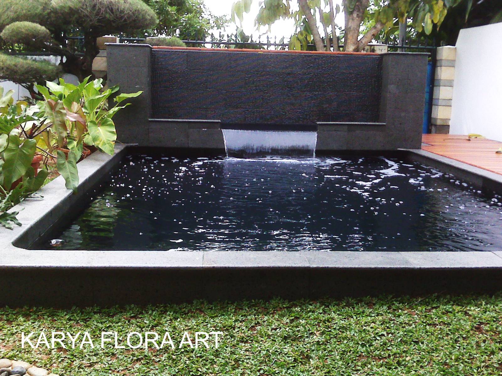 TAMAN kolam  minimalist FLORA ART Landscaping Designer